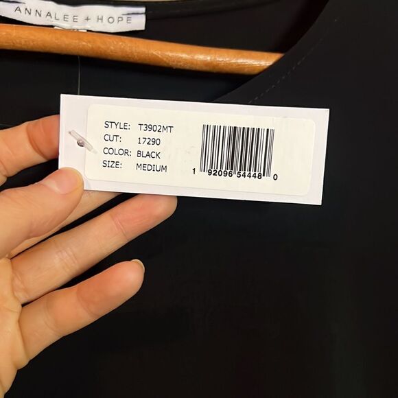 NWT! Annalee + Hope black long sleeve dress - Picture 8 of 9